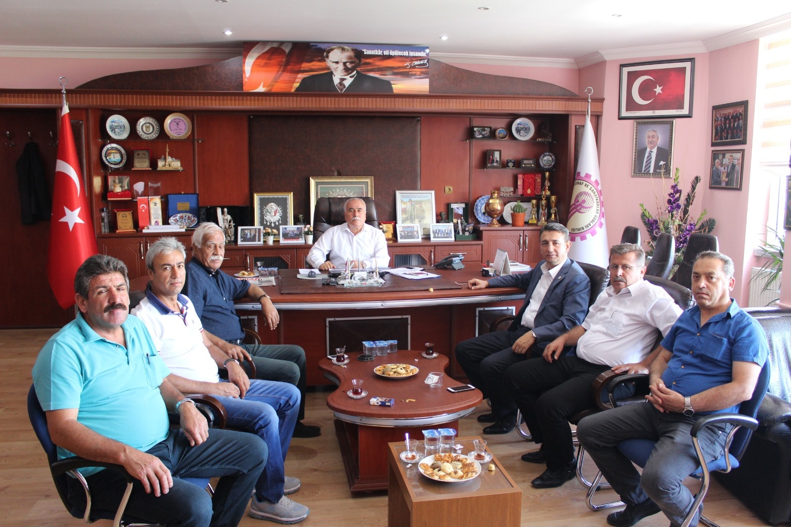 CHP KARAMAN MİLLETVEKİLİ ÜNVER BAYRAM UYSAL'I ZİYARET ETTİ