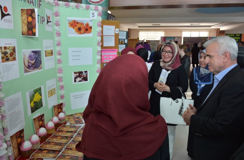 TÜBİTAK BİLİM FUARLARI YOĞUN İLGİYLE ZİYARET EDİLİYOR