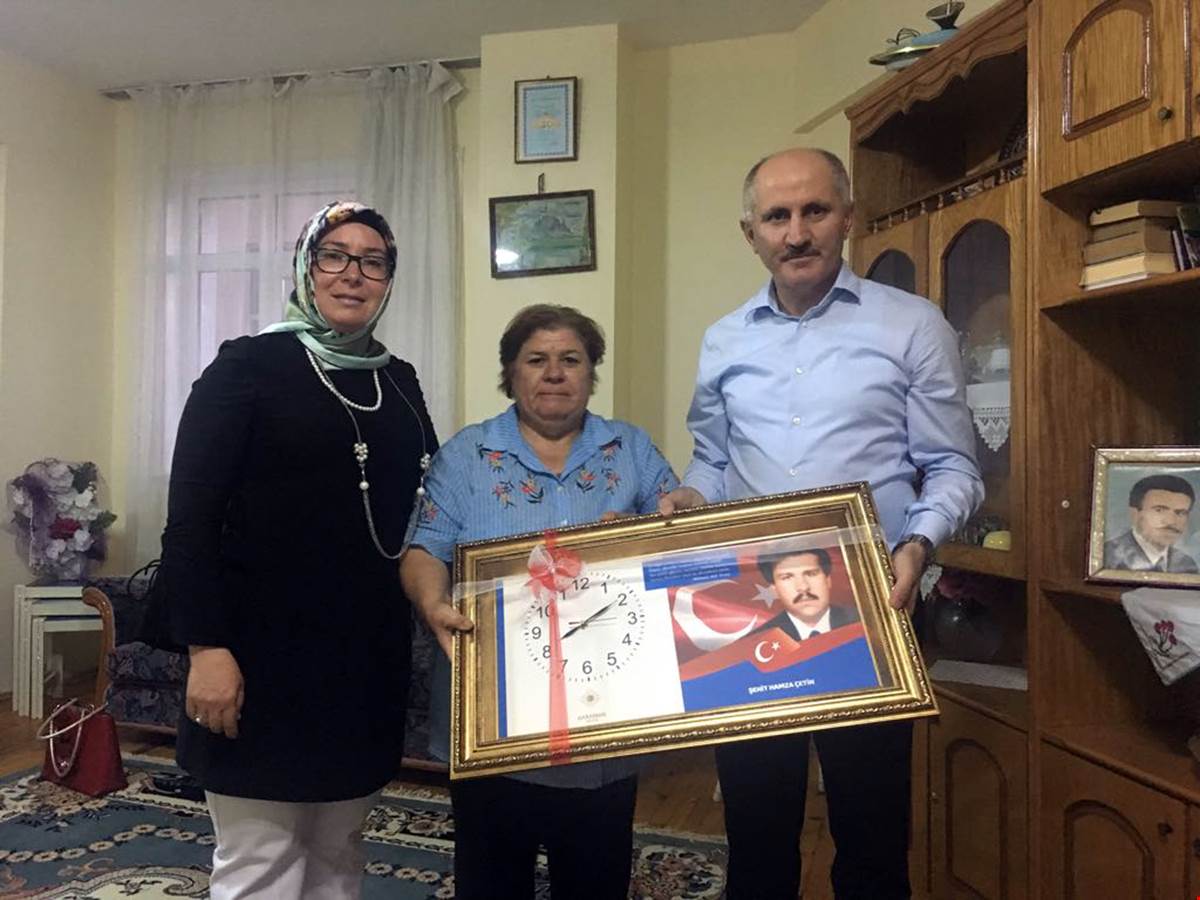 VALİ MERAL'DEN ŞEHİT AİLELERİNE ZİYARET