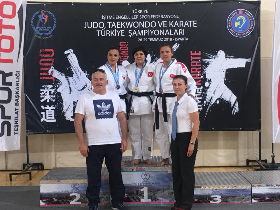 KARAMAN İŞİTME ENGELLİ JUDO TAKIMI ISPARTA’DA SES GETİRDİ