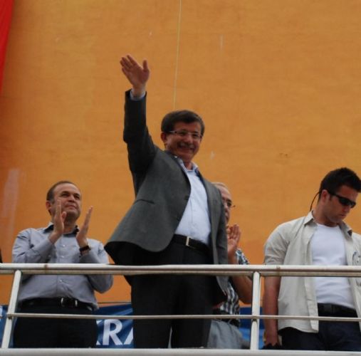 AK PARTİ SARIVELİLER