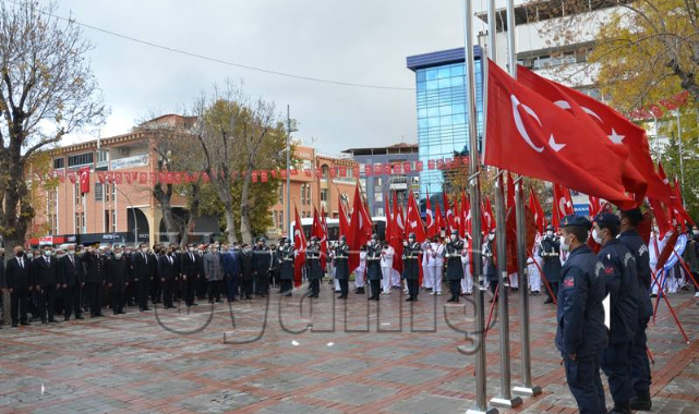 Büyük Önder Atatürk Törenle Karaman'da Anıldı