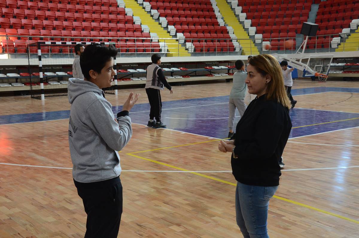 Karaman’da Kimseden Destek Almadan, Karaman İçin Mücadele Veriyorlar