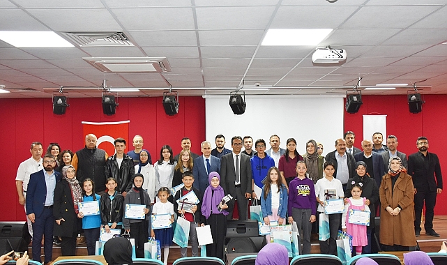 Ramazan Ayı Karaman'da Kalemlerde, Fırçalarda ve Kameralarda Hayat Buldu