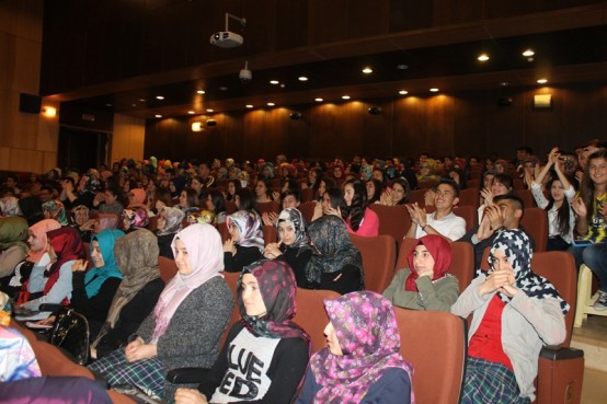 MÜNAZARA YARIŞMASI ŞAMPİYONU