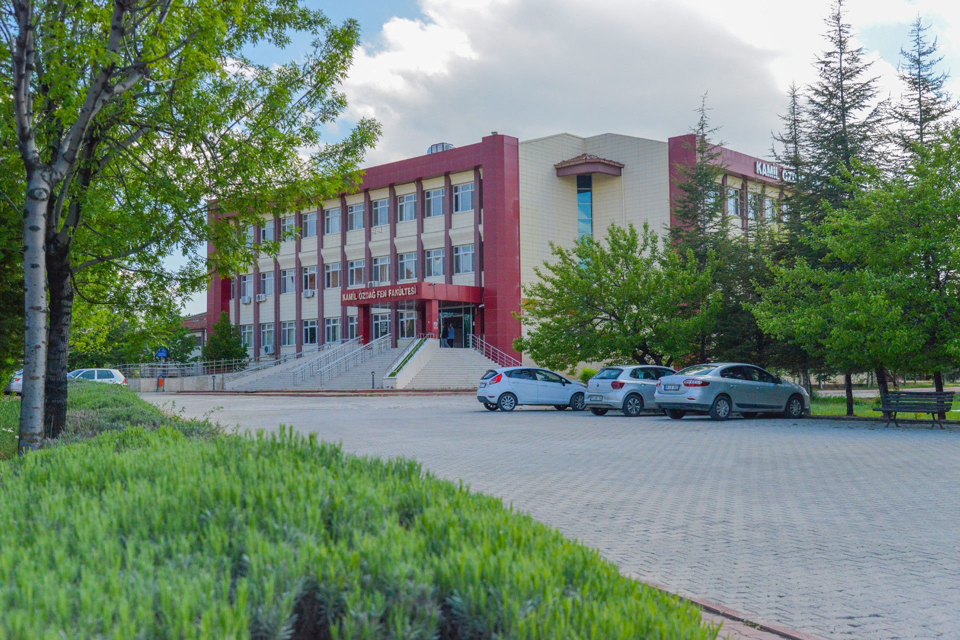 KMÜ Akademik Altyapısını Yeni Bölüm ve Programlarla Güçlendiriyor-1