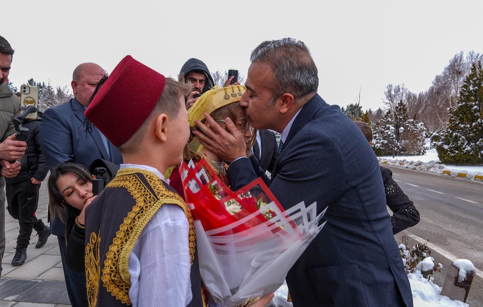 Karaman Valisi Hayrettin Çiçek Göreve Başladı-1