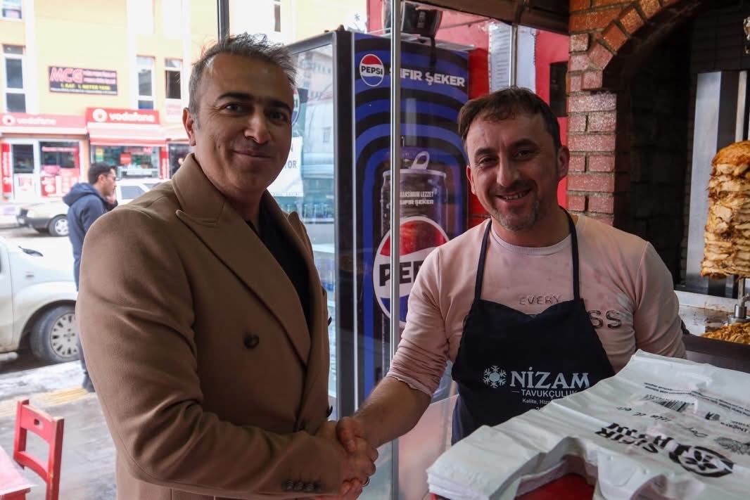 Vali Çiçek’ten Hafta Sonu Esnaf Ziyareti-10