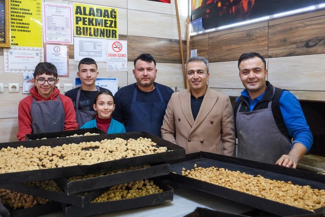 Vali Çiçek’ten Hafta Sonu Esnaf Ziyareti-13