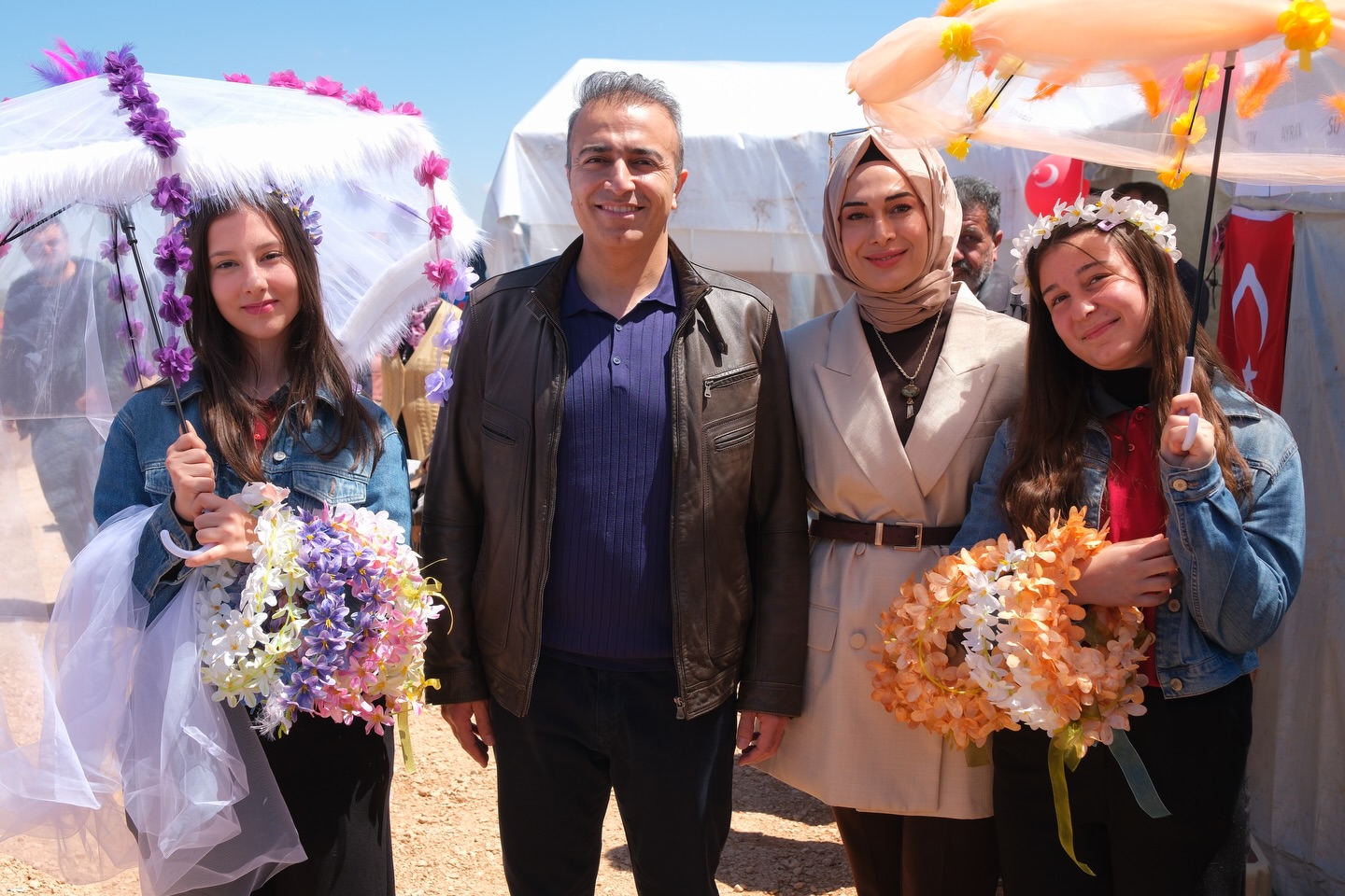 Vali Çiçek Lale Bahçesini Ziyaret Etti-2