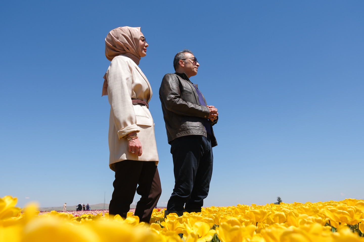Vali Çiçek Lale Bahçesini Ziyaret Etti-3