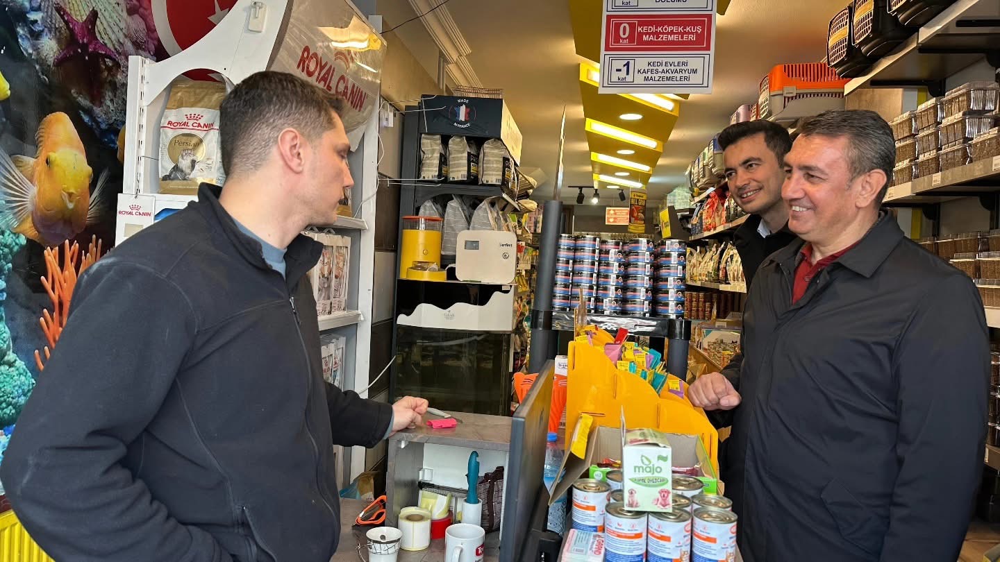 Ünver Pazarda Nabız Tuttu: “Fiyatlar Düşüyor Ama Esnaf Zor Durumda”-22