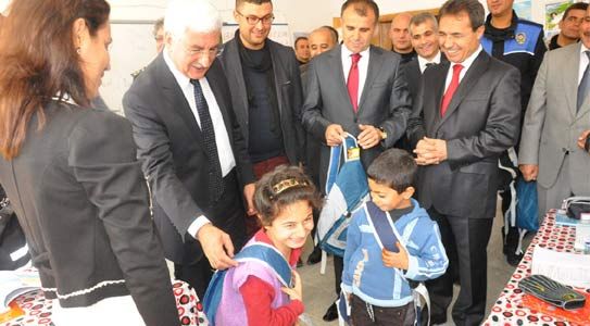 112 Çocuğa Kırtasiye Yardımı