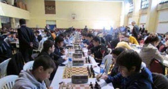 19 Mayıs İçin Satranç Turnuvası