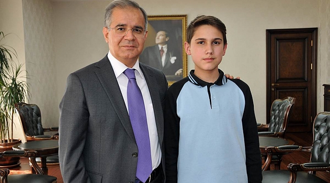 GENÇ YAZARDAN GURURLANDIRAN BAŞARI