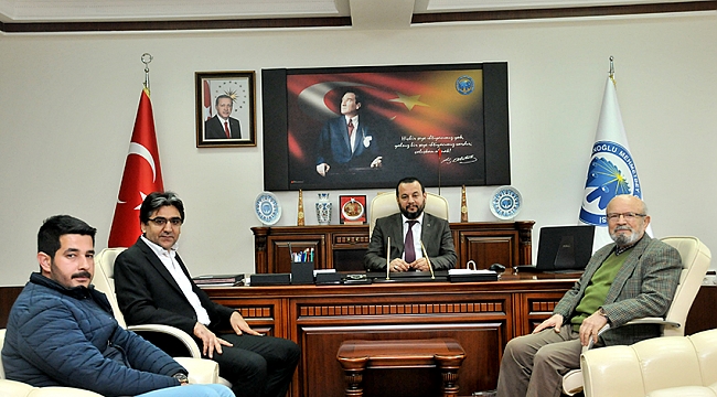 KAMİL UĞURLU’DAN REKTÖR AKGÜL’E TEBRİK