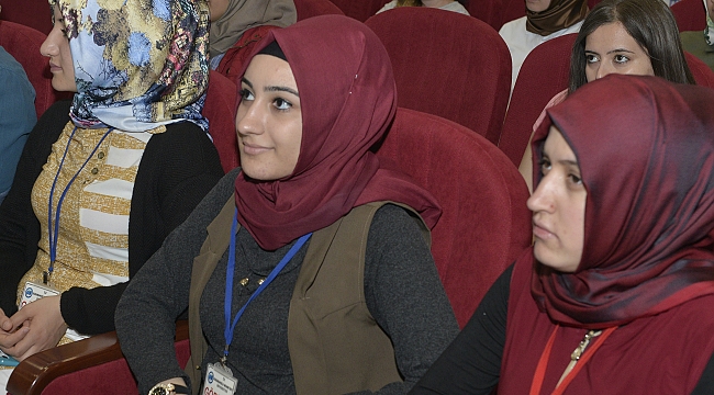 KMÜ’DE MADDE KULLANIMI SEMİNERİ