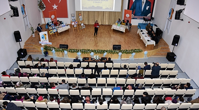 ÖĞRENCİLER DÜŞÜNCELERİNİ SAVUNDU
