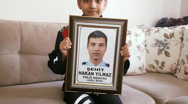 ŞEHİT POLİS HAKAN YILMAZ’IN AİLESİNE ANLAMLI ZİYARET