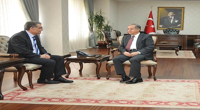 ESKİ BAKAN GÜÇLÜ, VALİ TAPSIZ’I ZİYARET ETTİ