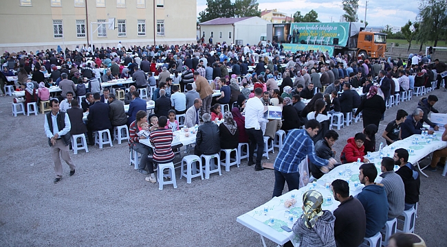 İLK İFTAR SOFRASI KURULDU
