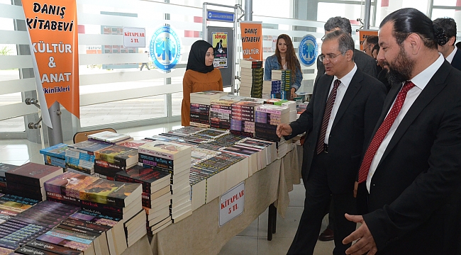 KMÜ HIDIRELLEZ VE KİTAP FUARI ETKİNLİKLERİ BAŞLADI