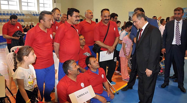OTURARAK VOLEYBOL 2’İNCİ LİG’ FİNAL MÜSABAKALARI KARAMAN’DA BAŞLADI