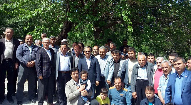 YUKARIAKIN KÖYÜNDE ŞÜKÜR VE BEREKET DUASI