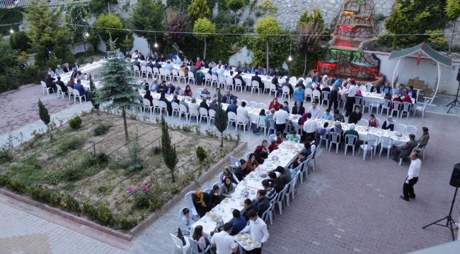 ERMENEK’TE ŞEHİT YAKINI VE GAZİLERE İFTAR YEMEĞİ VERİLDİ