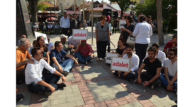KARAMAN'DA 'ENİS BERBEROĞLU' EYLEMİ 