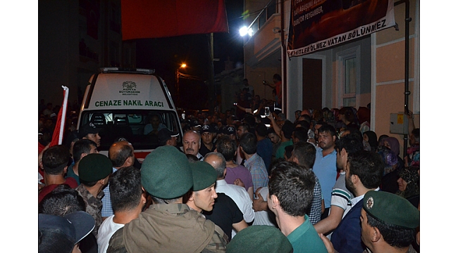ŞEHİDİN CENAZESİ KARAMAN'A GETİRİLDİ