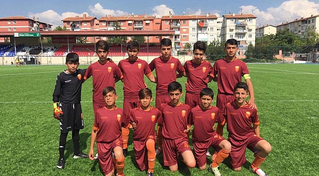 U 13'DE  İKİNCİ KADEMEYE YÜKSELDİ