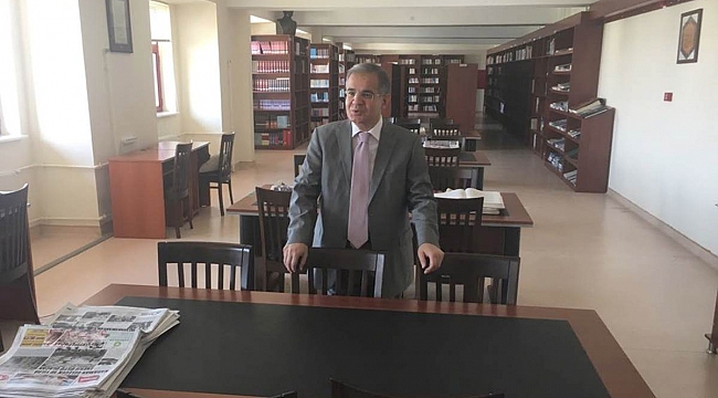 VALİ TAPSIZ’DAN TÜRKOLOJİ MERKEZİ TÜRKÇE KÜTÜPHANESİNE ZİYARET