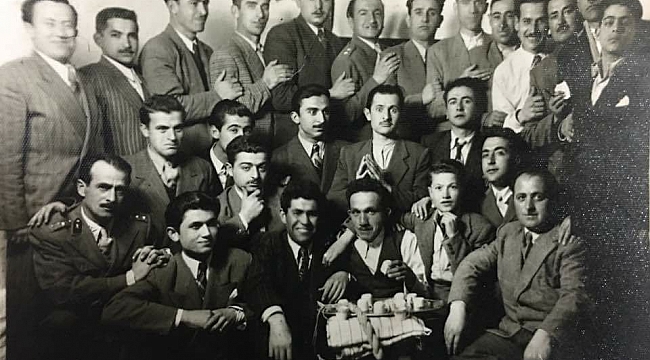 MUAMMER BARAN’IN GENÇLİK RESİMLERİNİ PAYLAŞTI