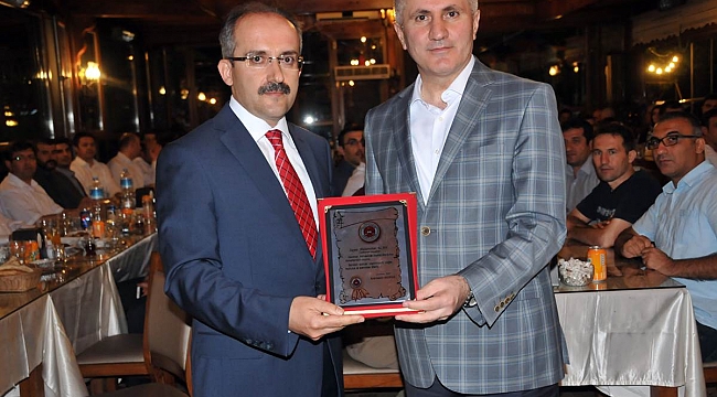 VALİ MERAL’DEN BAŞSAVCI ALAN’A VEDA YEMEĞİ