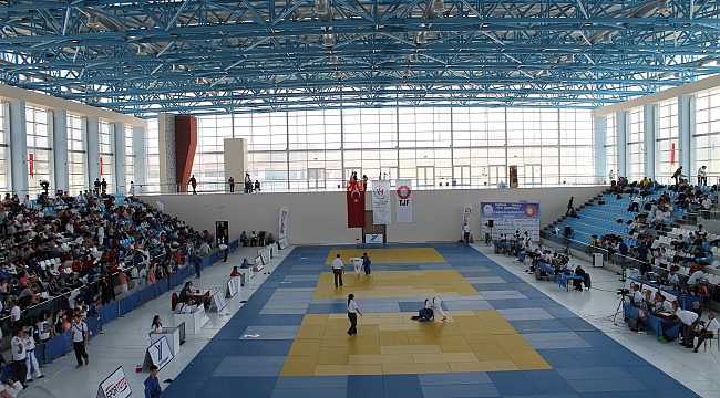 JUDO ŞAMPİYONASI KARAMAN’DA YAPILACAK