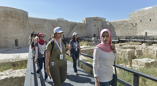 ÖĞRENCİLER KARAMAN’I KEŞFEDİYOR