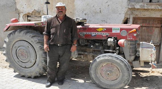 "OKUR YAZARLIĞI YOK" DENİLDİ, KÖYÜNÜ HİZMETE BOĞDU
