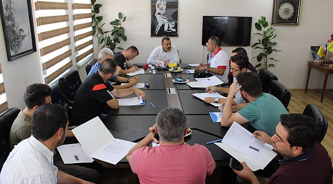 KISACIK, KULÜP TEMSİLCİLERİ İLE BİRARAYA GELDİ