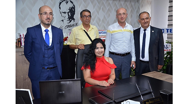 ÖZGE KILIÇ AVUKATLIK BÜROSU AÇILDI