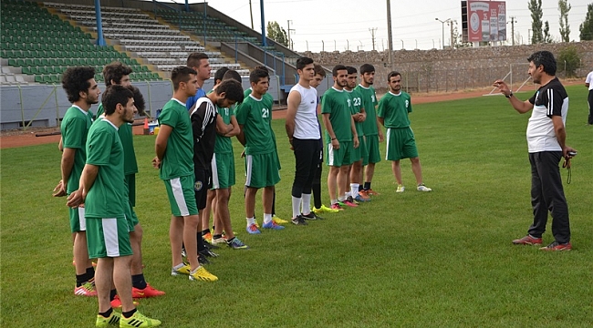 EREĞLİSPOR BELEDİYESPOR’A BİLENİYOR