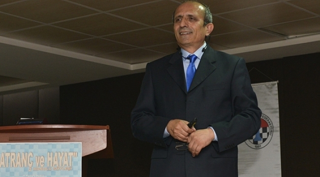 EROĞLU SATRANÇ KONFERANSI VERDİ
