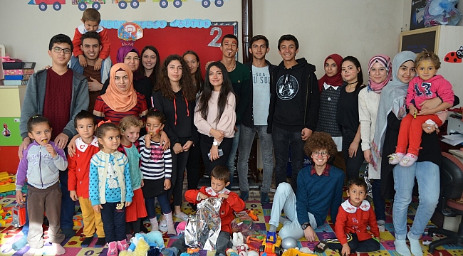 GÜLDERE İLKOKULUNA ANLAMLI ZİYARET