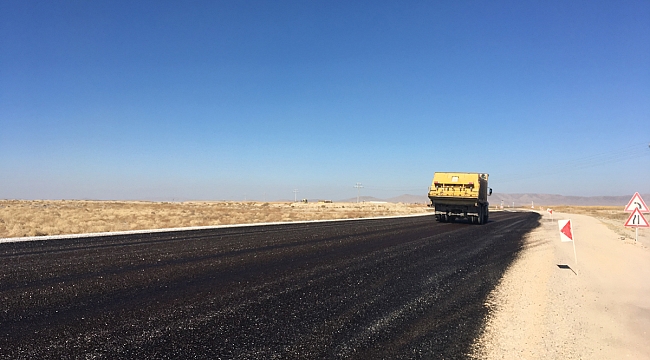 KARAMAN’DA YOL ÇALIŞMALARI HIZLANDI