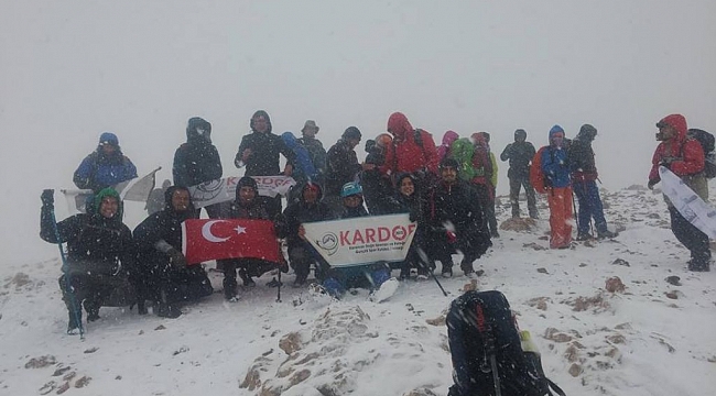 KARDOF; “MUTLU YILLAR TÜRKİYE’M”
