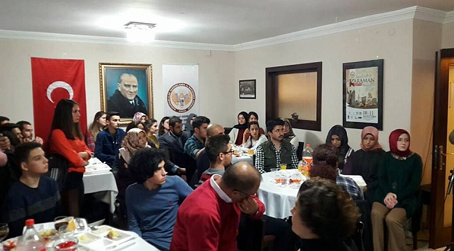 ÖĞRENCİLERLE TANIŞMA YEMEĞİ