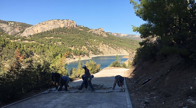 ZEYVE NADİRE İSKELESİ YOL ÇALIŞMALARINDA SONA GELİNDİ