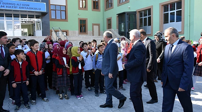 KARAMAN’DA OKULLAR YEŞİLLE HAYAT BULUYOR