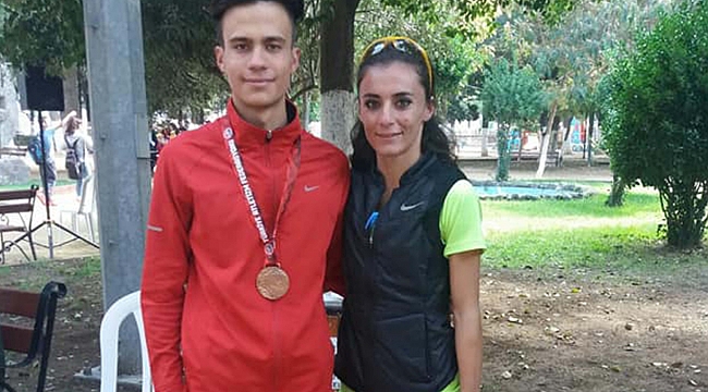 KARAMANLI ATLETLER YENİ SEZONA MADALYA İLE BAŞLADI