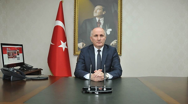 VALİ MERAL; “MİLLETİMİZ; CUMHURİYETİMİZİ YENİ ESERLERLE..